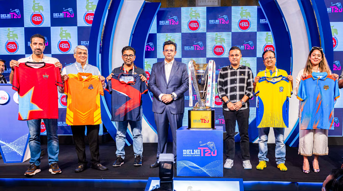 photo of DDCA chief Rohan Jaitley (dressed in suit) at the unveiling of jerseys for Delhi Premier League T20